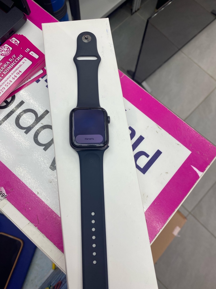 Часы Apple WATCH SE