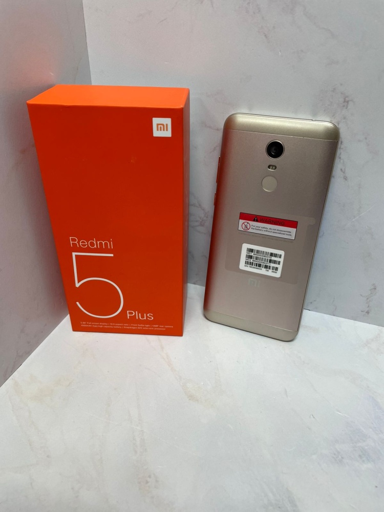 Смартфон Xiaomi Redmi 5+ 4/64