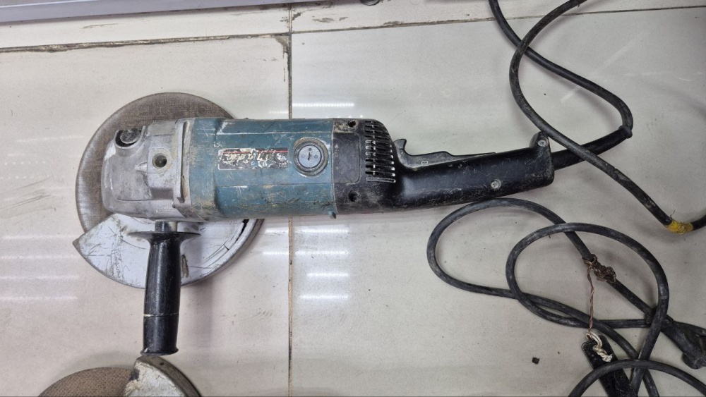 УШМ (Болгарка) MAKITA 9069