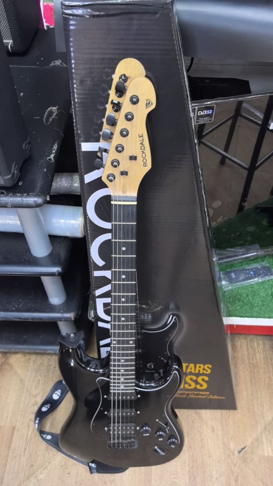 Электрогитара Rockdale