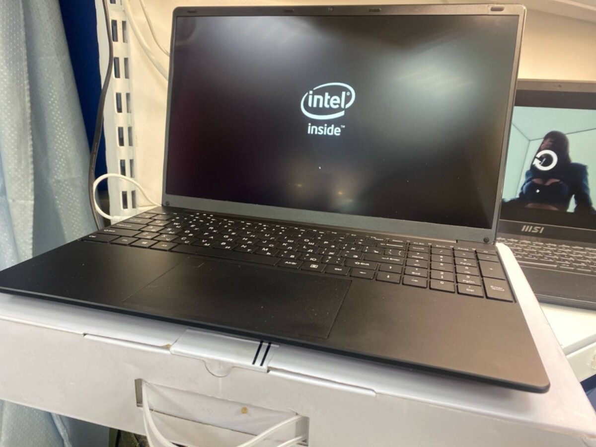 Ноутбук CELERON R 5095