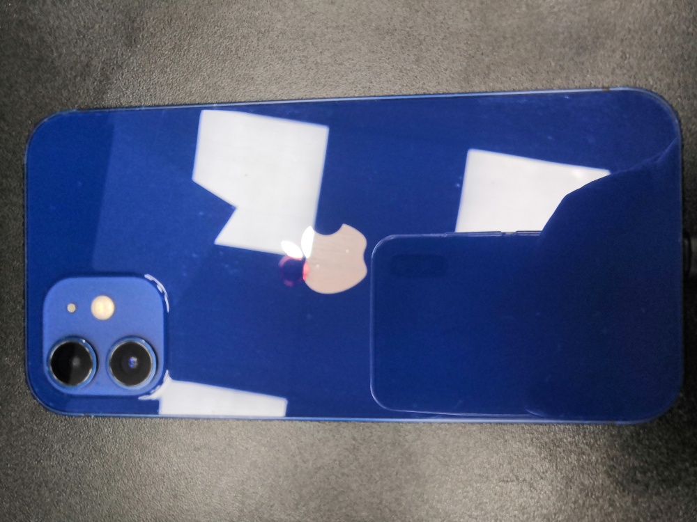 Смартфон iPhone 12 128 Gb