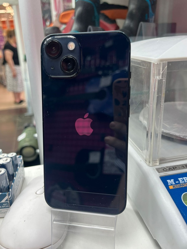 Смартфон iPhone 13 128 Gb