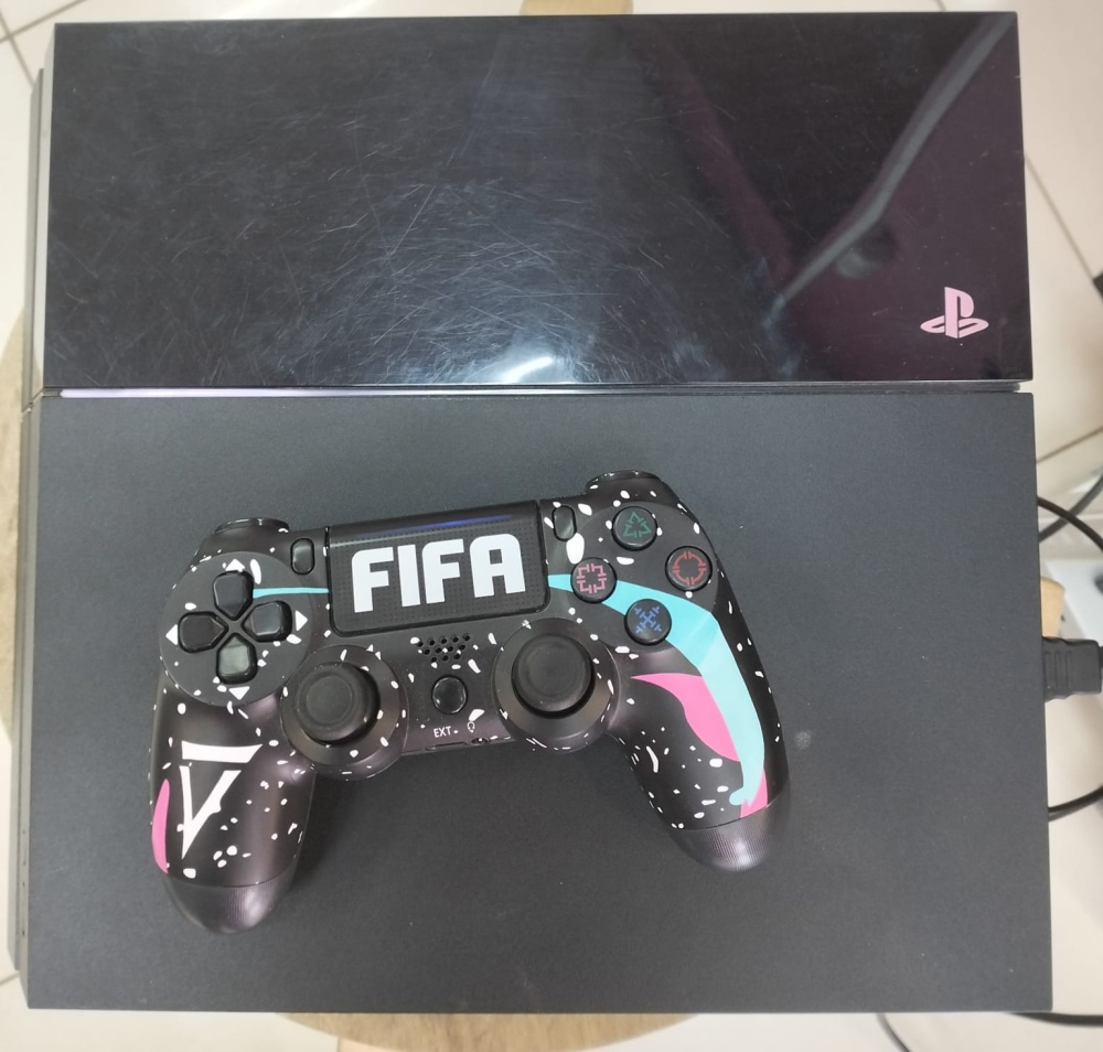 Игровая приставка Sony PlayStation 4 fat 500GB