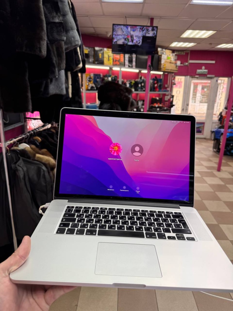 Ноутбук Macbook Pro 2015