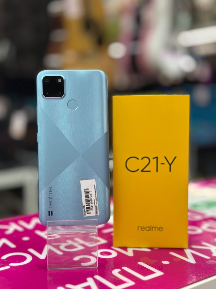 Смартфон Realme C21Y