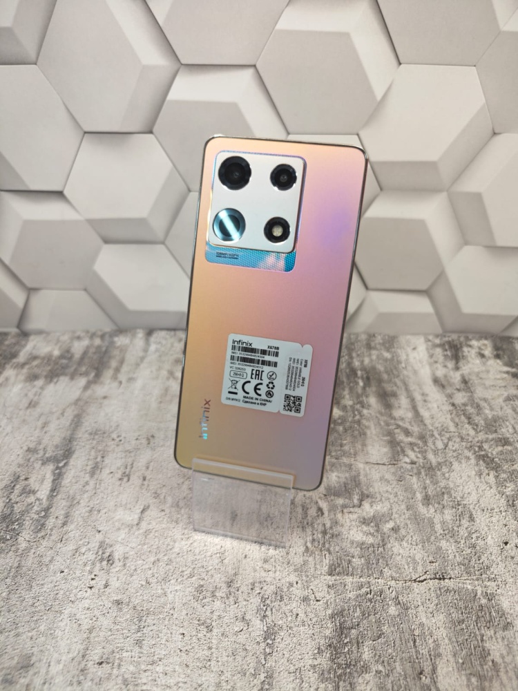 Мобильный телефон Infinix Note 30 Pro 8/256