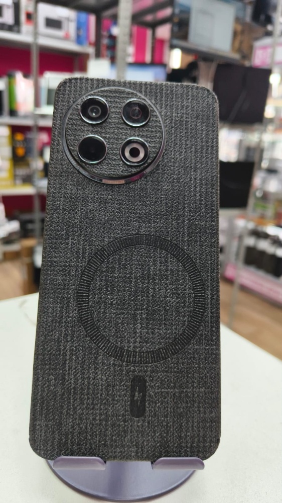 Мобильный телефон Tecno SPARK 30 Pro 8/256GB