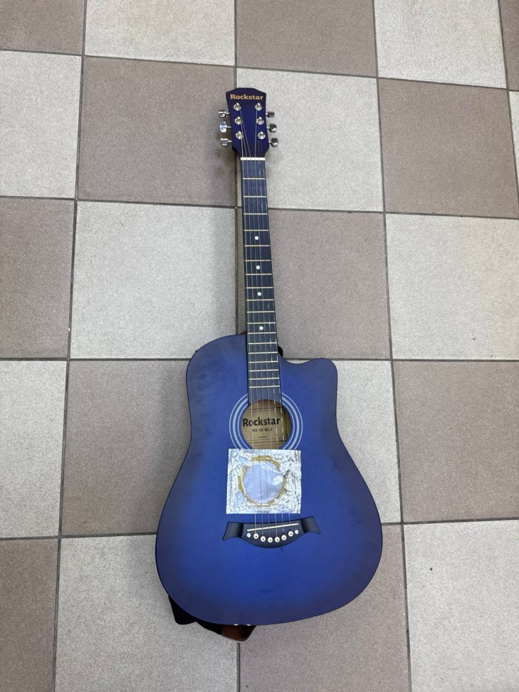 Гитара ROCKSTAR RS 38 BLS