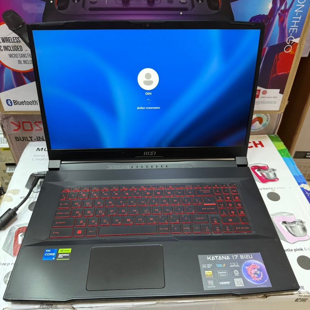 Ноутбук MSI KATANA 17 B12U