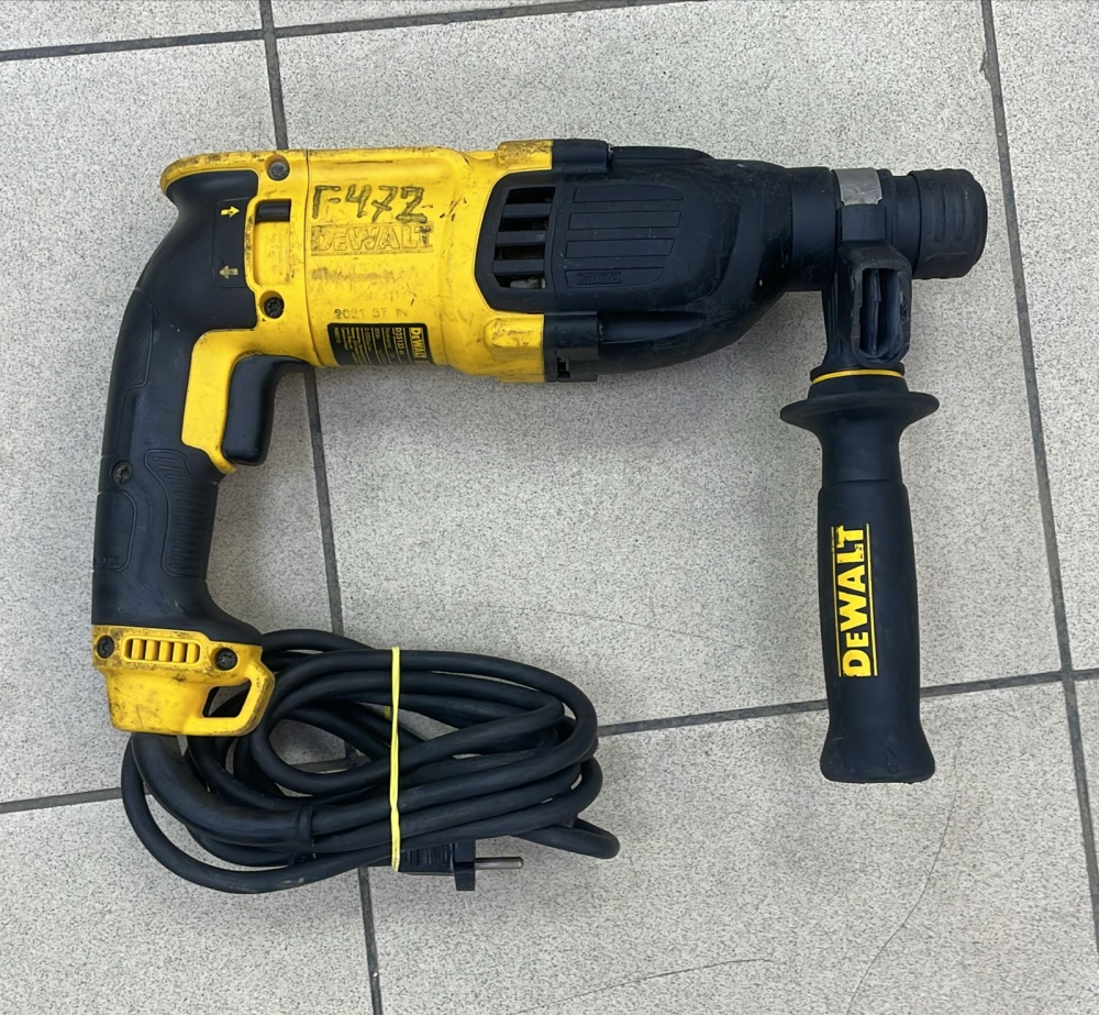 Перфоратор DeWalt d25133-ks