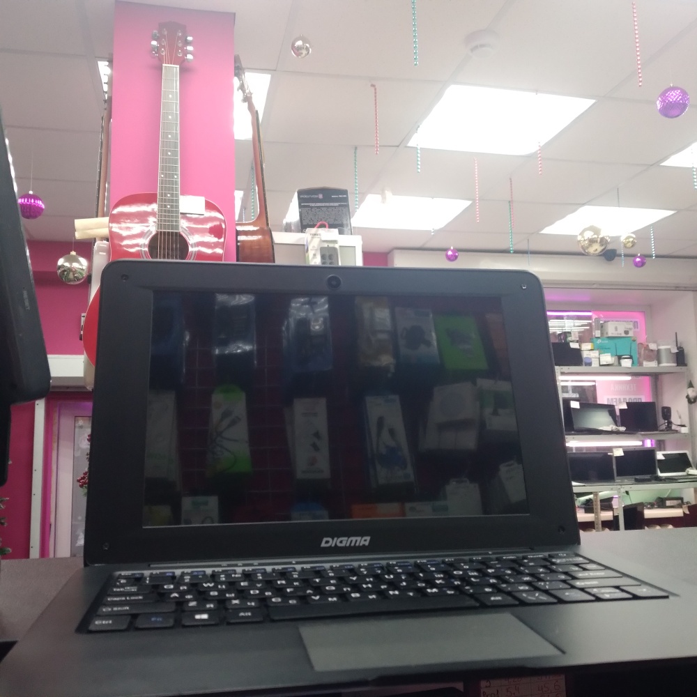 Ноутбук Digma