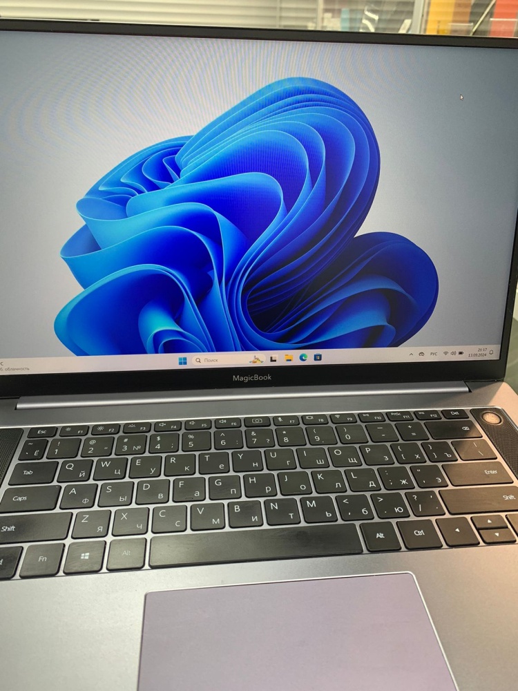 Ноутбук Honor hly-w19p