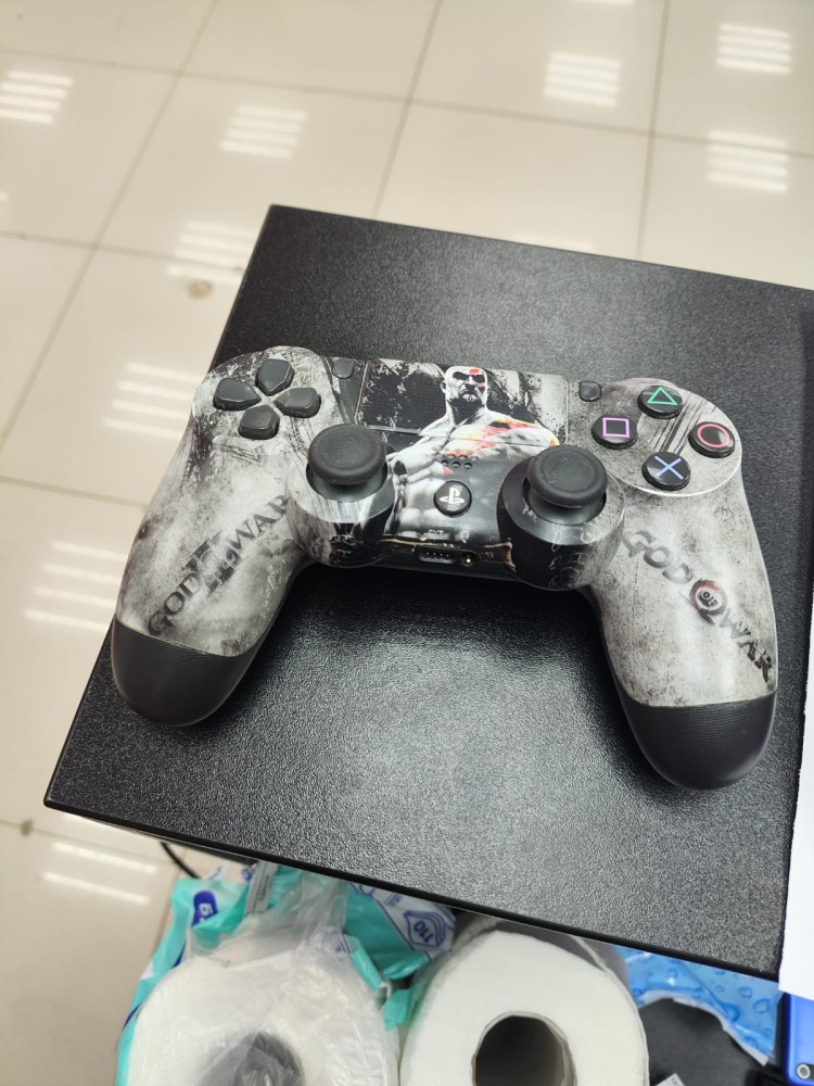 Геймпад PS4
