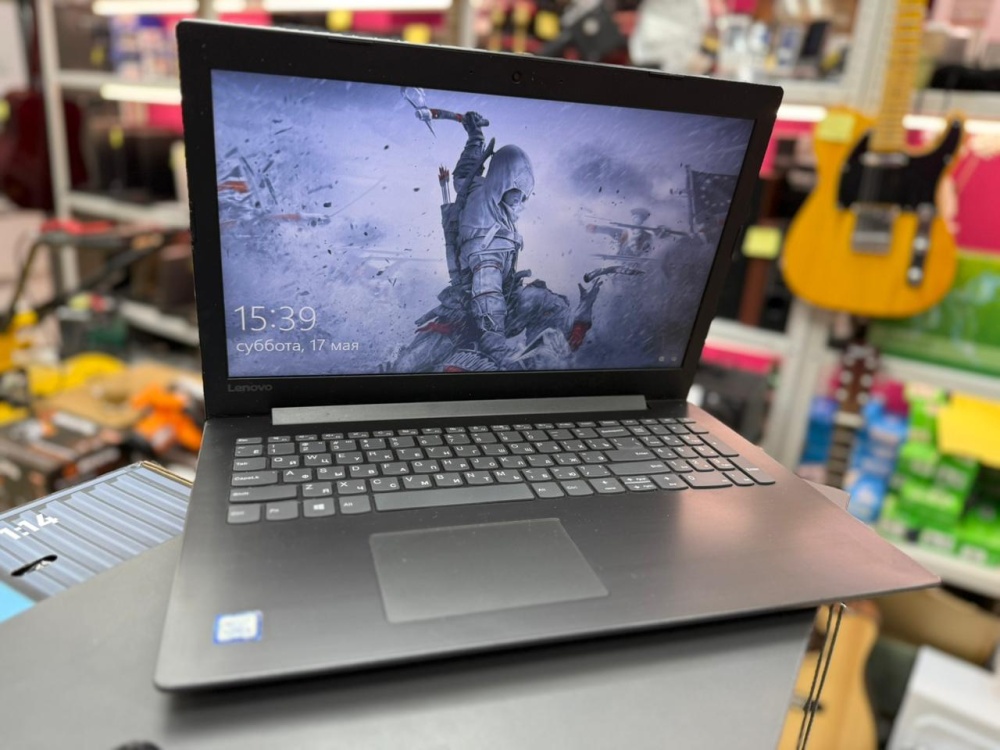 Ноутбук Lenovo