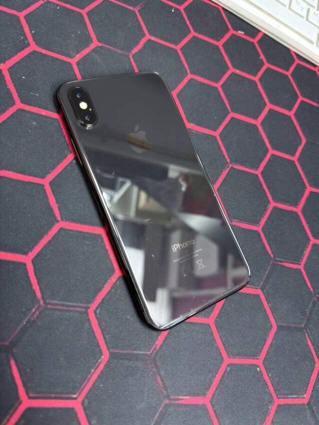 Смартфон iPhone XS 64Gb