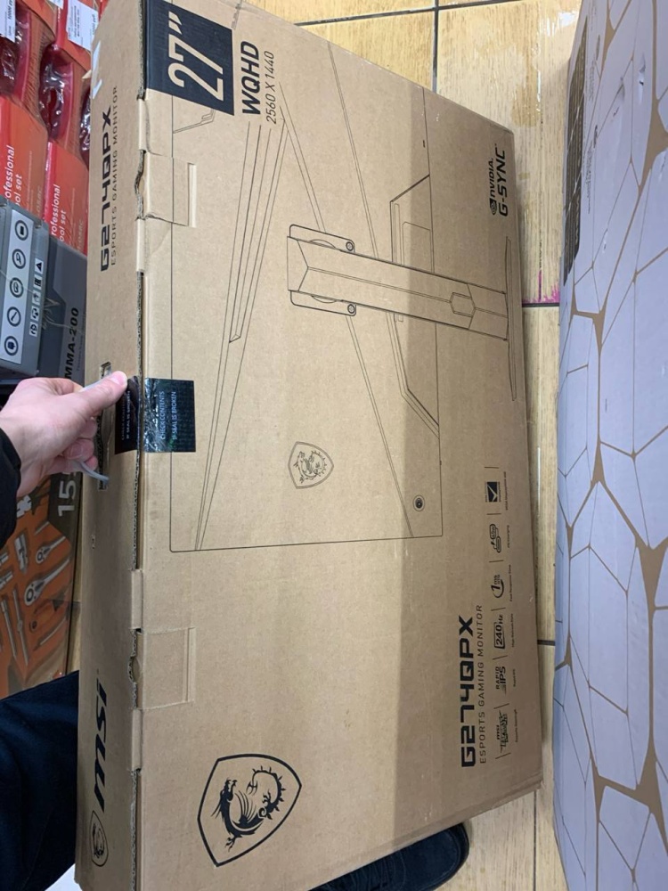 Монитор MSI G274QPX 27