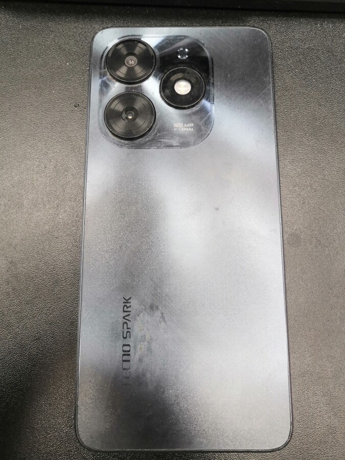 Мобильный телефон Tecno spark 20c 8\128