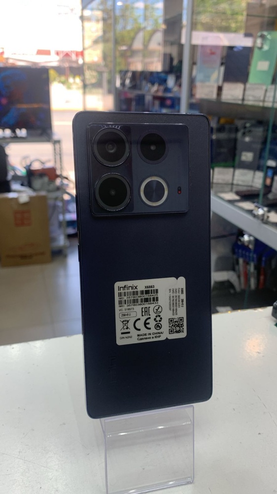 Мобильный телефон Infinix NOTE 40 8/256