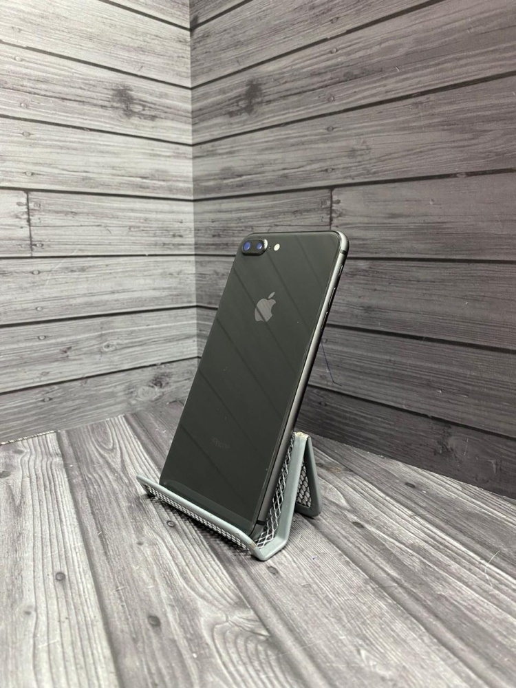 Смартфон iPhone 8+ 64 Gb 75 акб