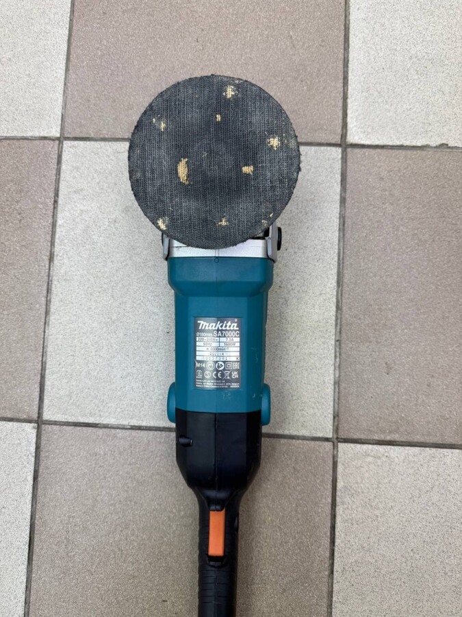 Шлифмашина MAKITA SA 7000C
