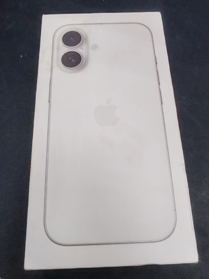 Смартфон iPhone 16 128гб