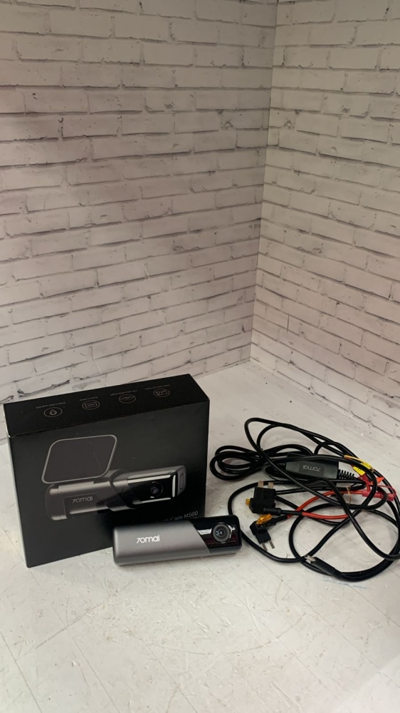 Видеорегистратор Xiaomi 70mai dash cam m500