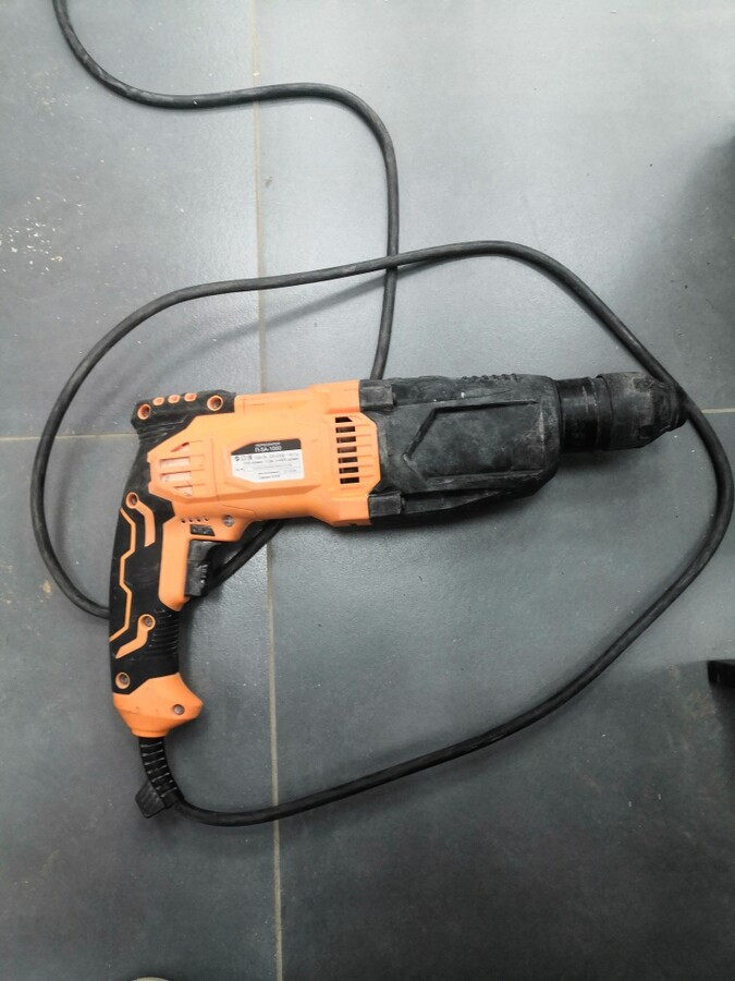 Перфоратор вихрь п-5а-1000