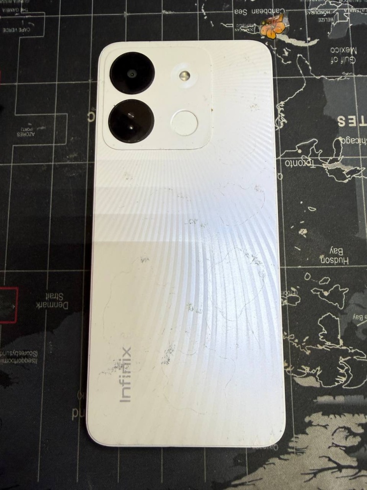 Мобильный телефон Infinix smart 7 hd 64gb