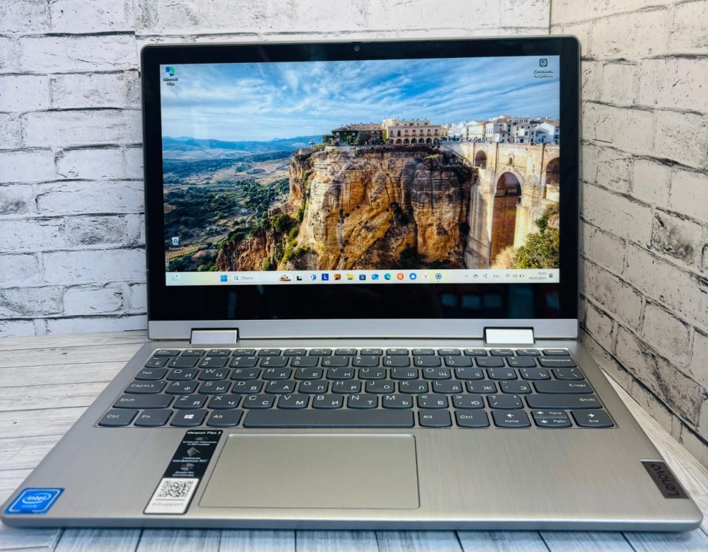 Ноутбук Lenovo ctycjhysq 4/64