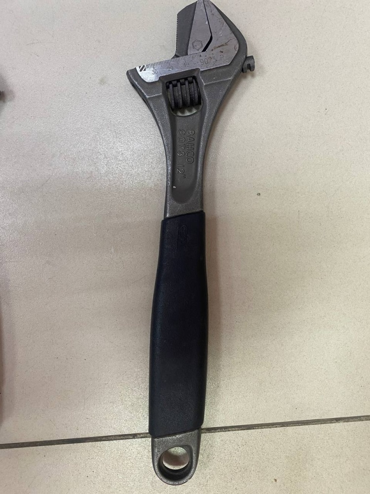 Ключ BAHCO 9073 12"