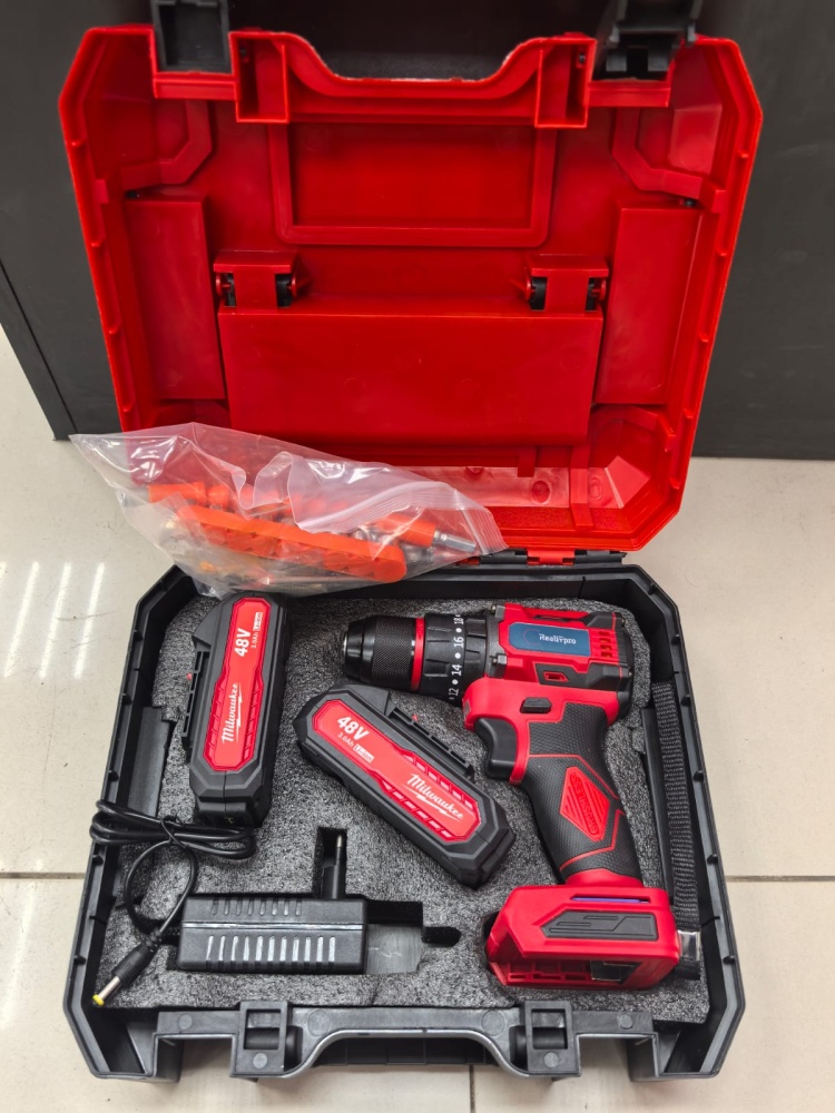 Шуруповерт RELIT PRO