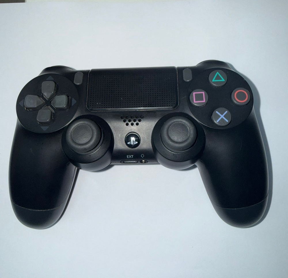 Геймпад на PS4