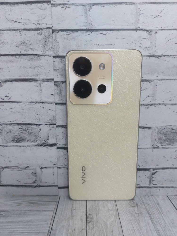 Смартфон Vivo Y36 8/256