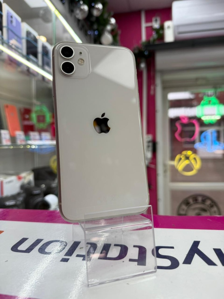 Смартфон iPhone 11 64Gb
