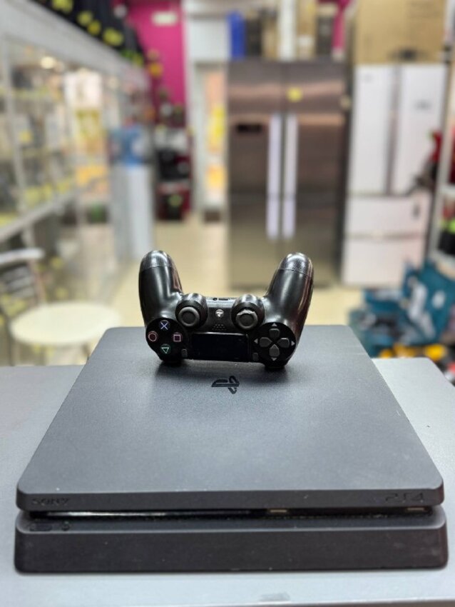 Игровая приставка Sony PlayStation 4 slim 500