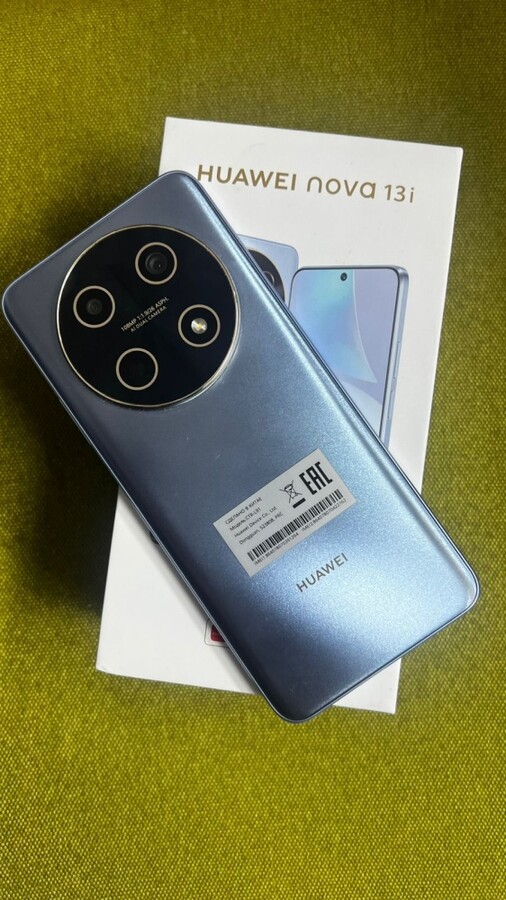 Смартфон Huawei Nova 13i  8/128