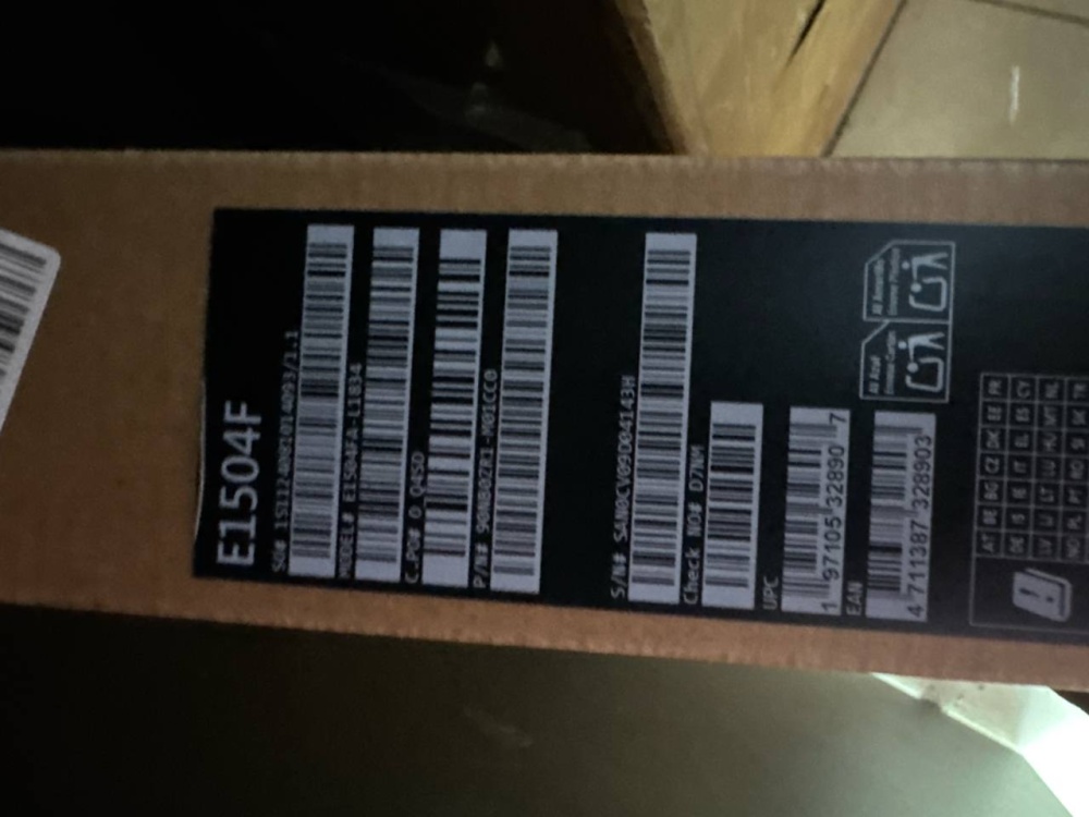 Ноутбук ASUS e1504f