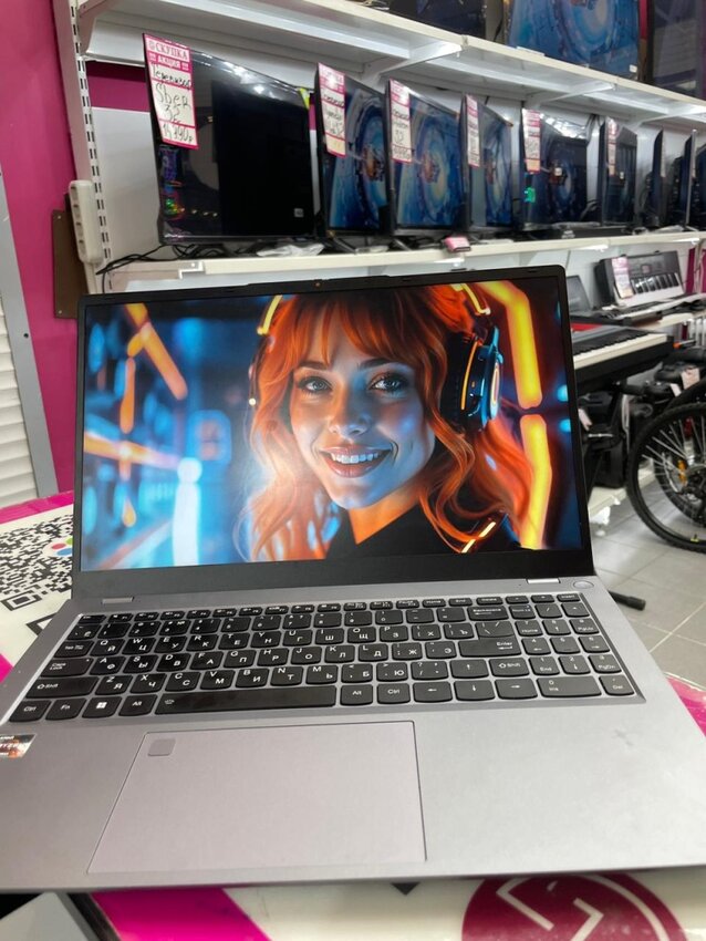 Ноутбук  Ryzen 9 6900HX/16/ssd 512