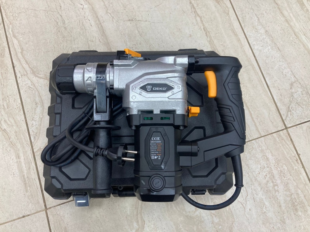 Перфоратор DEKO DKG1000W