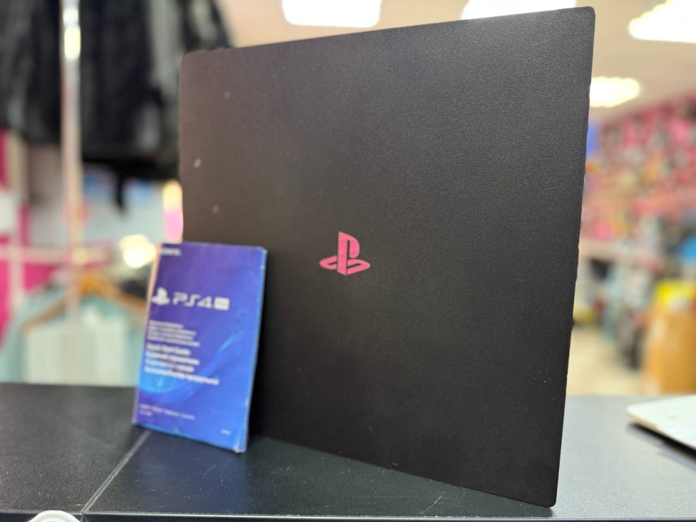 Игровая приставка Sony PlayStation 4 PRO