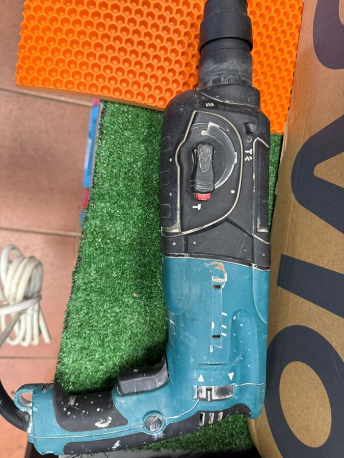 Перфоратор