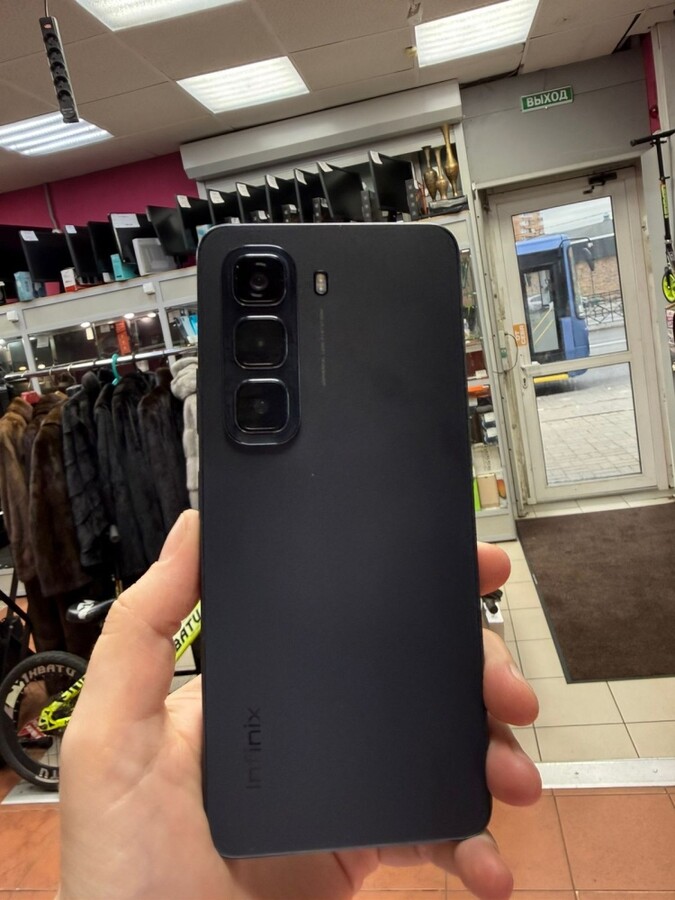 Мобильный телефон Infinix Hot 50(8/256)