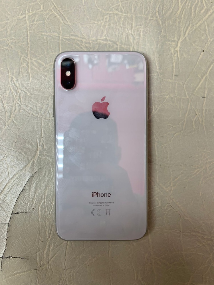 Смартфон iPhone X 64Gb