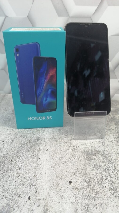Смартфон Honor 8S