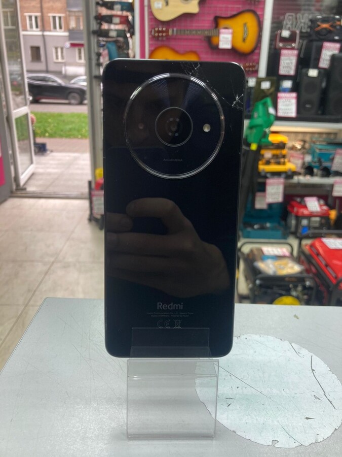 Смартфон Xiaomi Poco С61