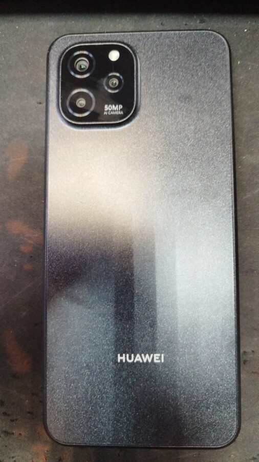 Смартфон Huawei Y61 4/128