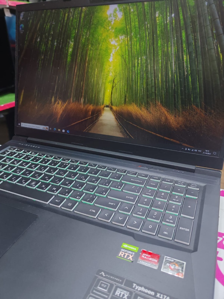 Ноутбук Maibenben 17.3"