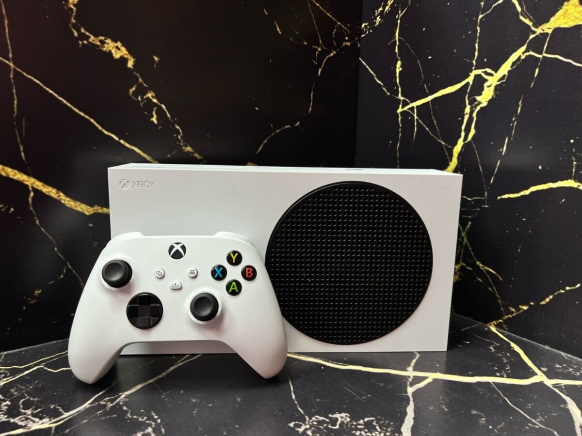 Игровая приставка XBOX Series S 512гб