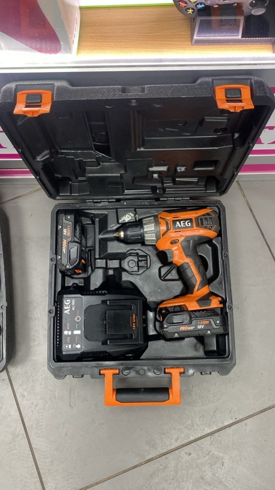 Шуруповерт AEG BS18G3